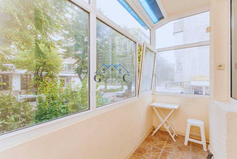 Продава се Многостаен апартамент в Варна, Център - 140 кв.м за 1779 €/кв.м - Снимка #11