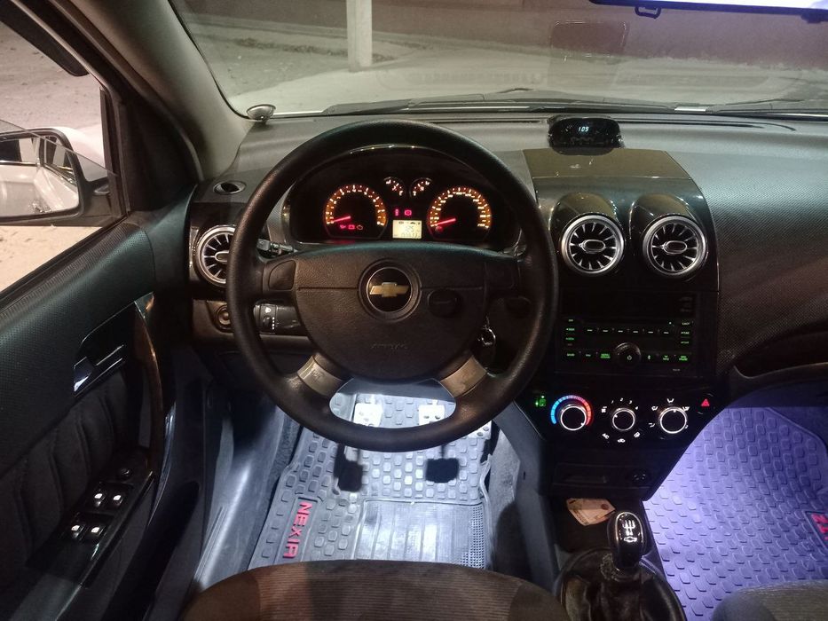 Нексия 3 машинаси сотилади