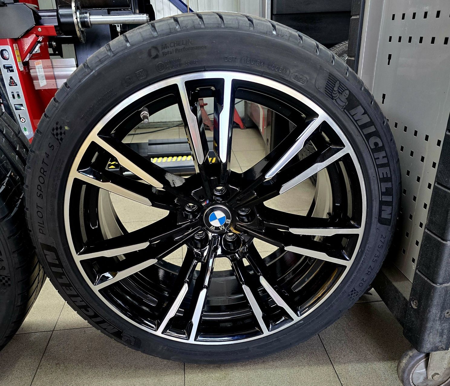 20" BMW M5 оригинал