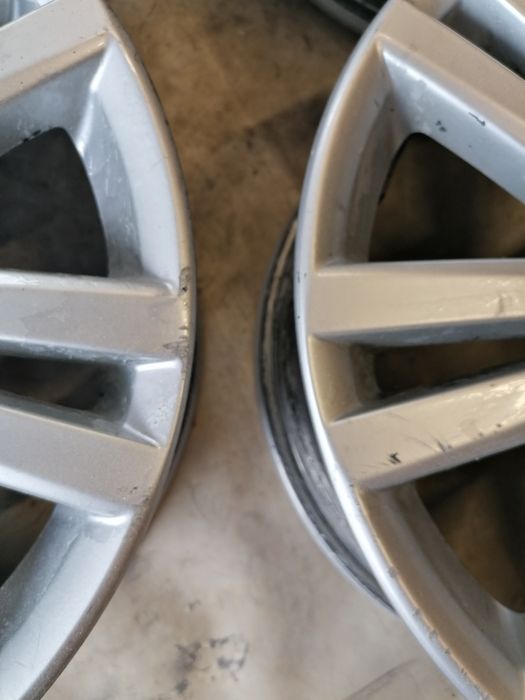 Vand jante aliaj vw 17