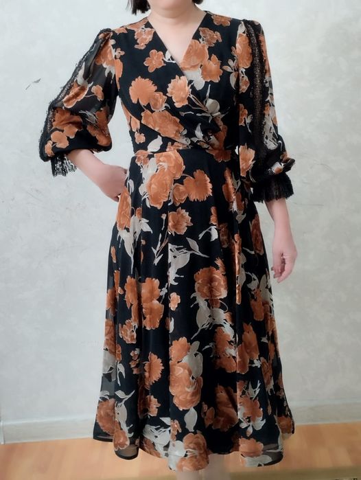 Одежда женская /Турция ,  платья в отличном состоянии