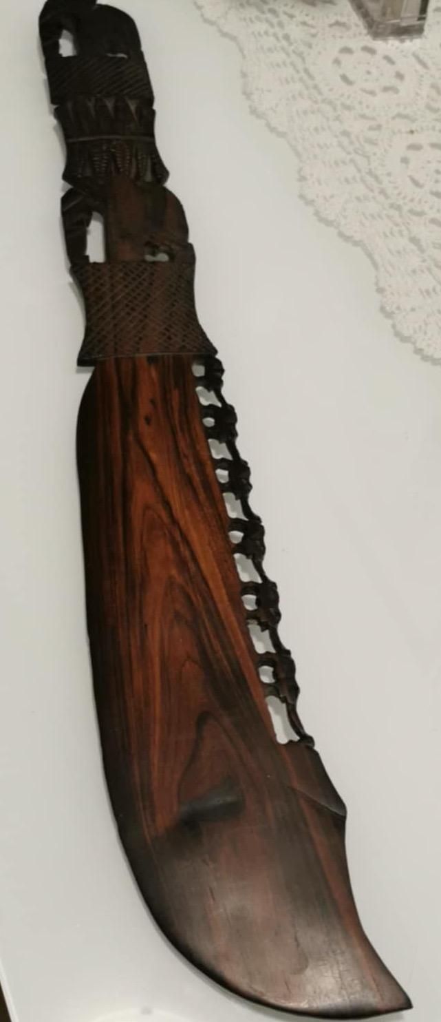Sabie medievala  .