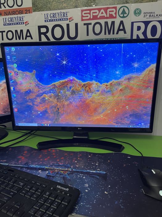 Monitor / TV LG 27.5 inch