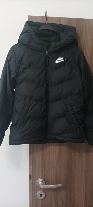 Детско яке Nike .