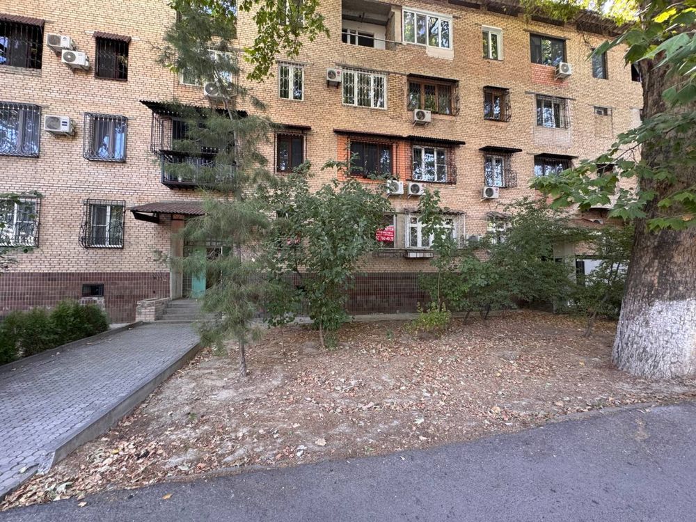 Продаётся квартира на БИЙ 11 дом