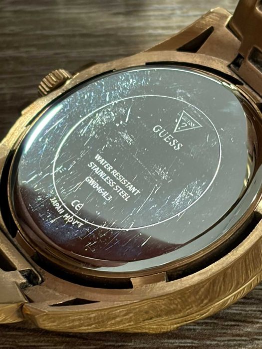 Дамски часовник Guess GW0464L3