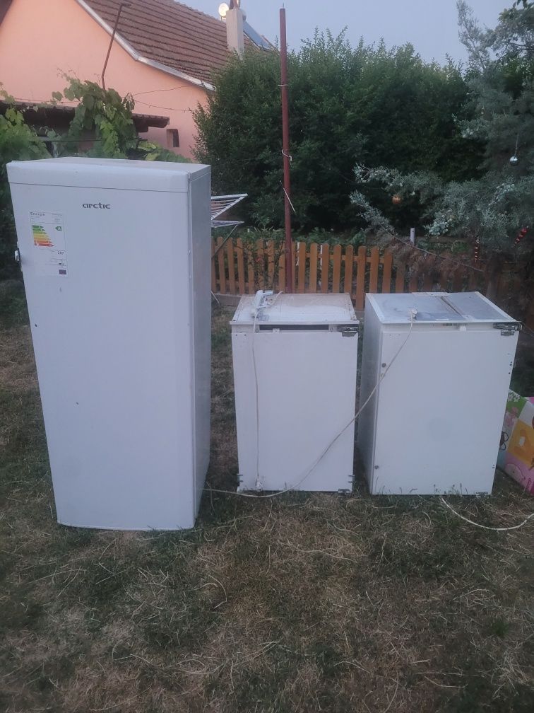 Vand frigidere și congelator