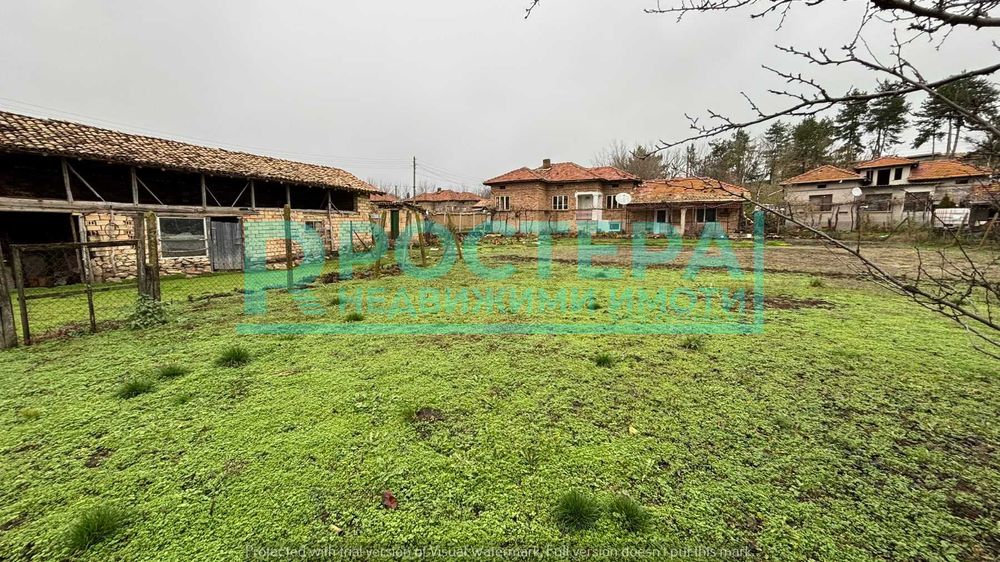 Тухлена Къща на 10 км. от гр. Търговище