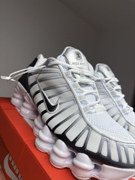 Nike Shox TL Black White