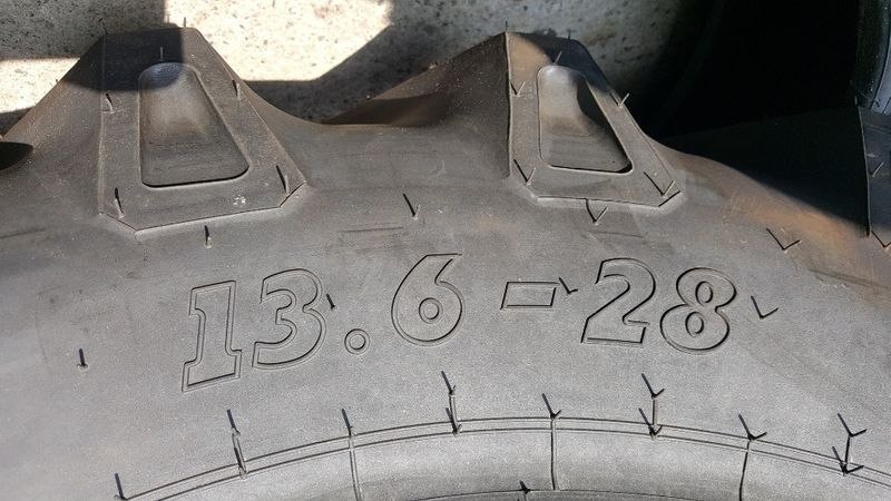 cauciucuri noi oferta 13.6-28 noi cu 8PLY fiat 445 tractor spate WXYW