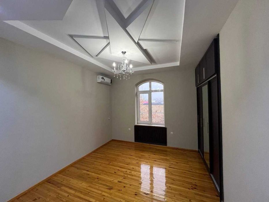 Сдается Дом НИКИТИНА под Садик или под Офис Звоните ! 767*