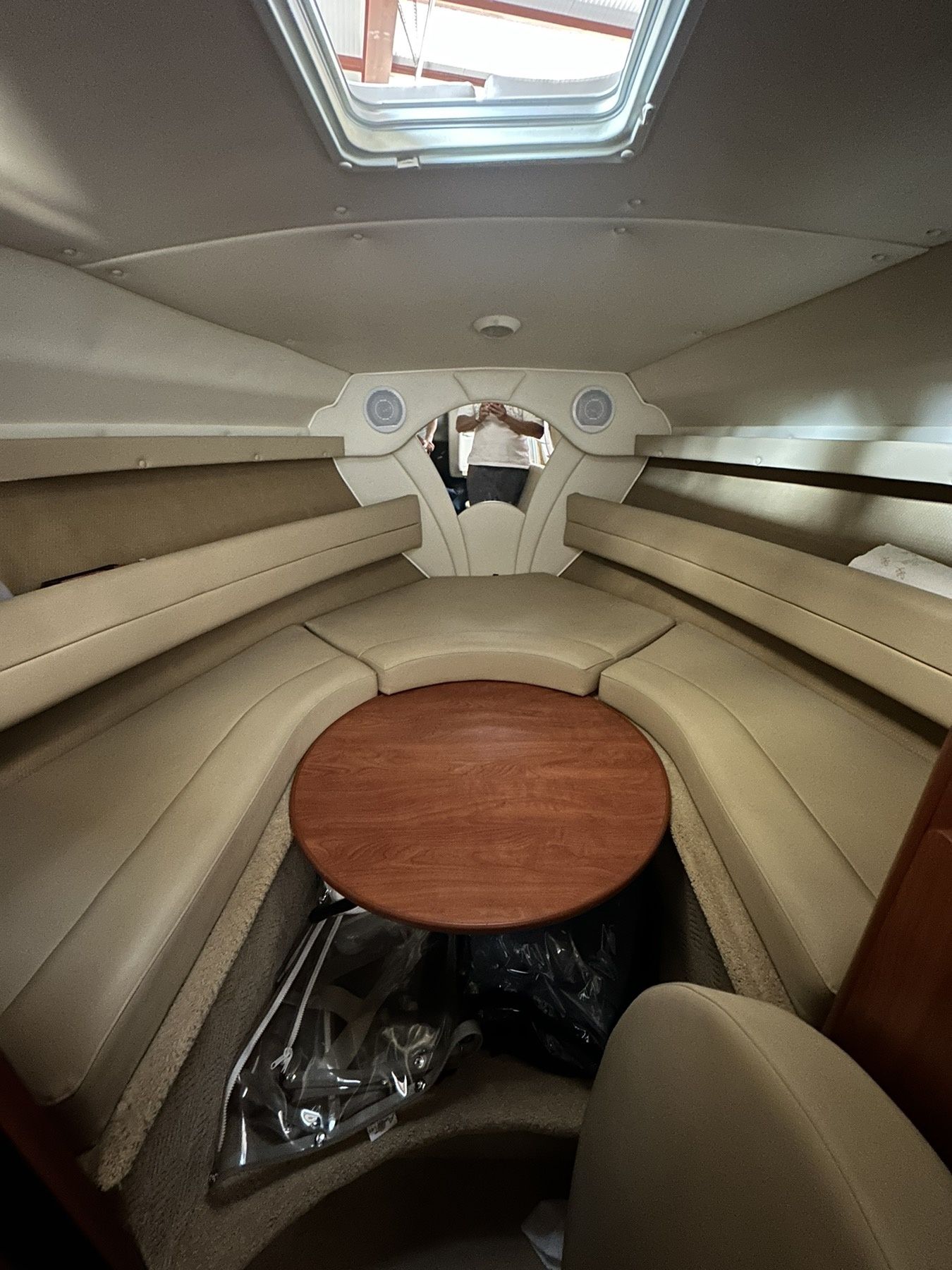 Rinker 270 Fiesta vee