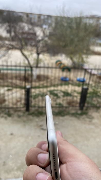 Айфон 11 В идеальном состояние!