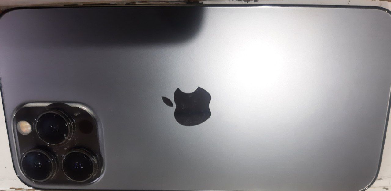 Iphone 13 pro max LLA 690$