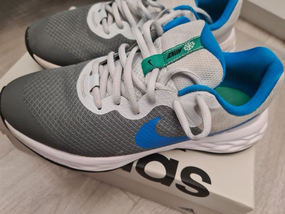 Vând încălțăminte sport Puma, Nike,Hilfiger