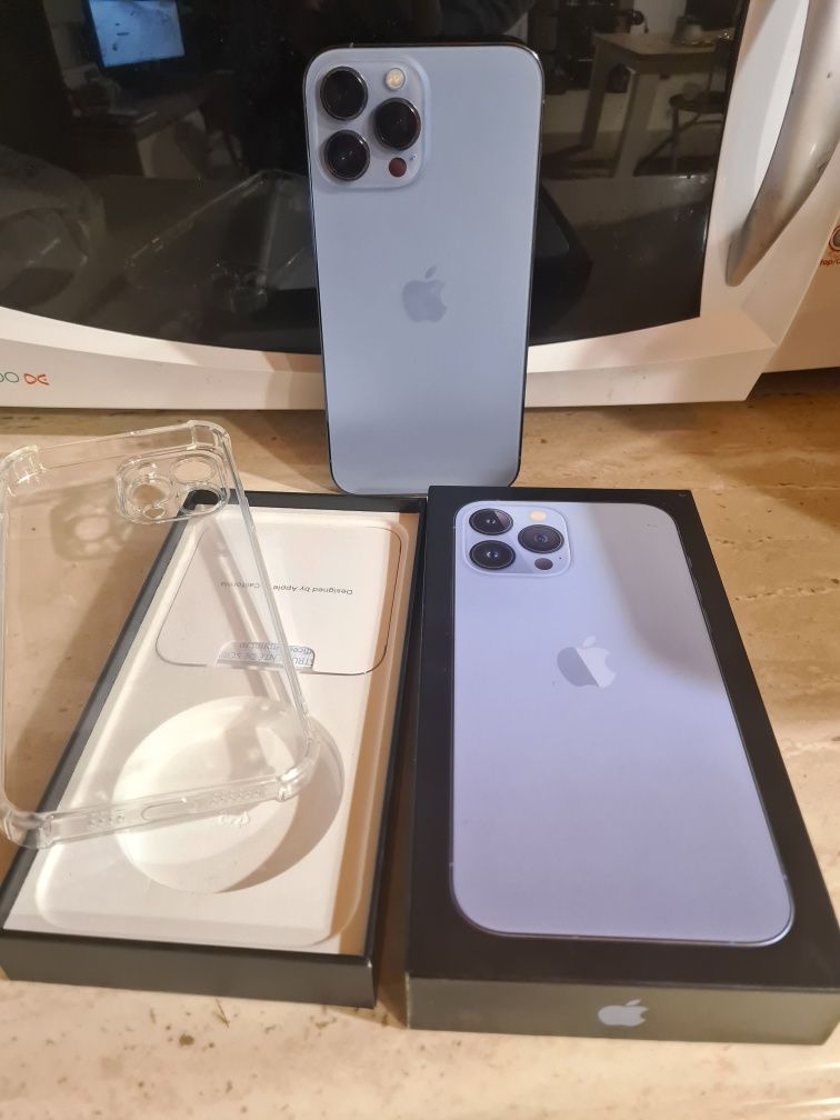 Iphone 13 pro max  Sierra Blue   256 GB