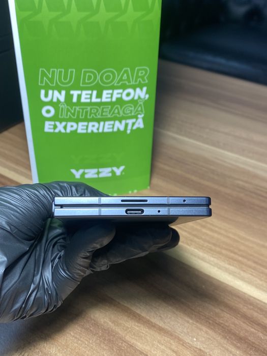 Samsung Galaxy Z Fold7 / Garanție 12 luni / 512 Gb / Foarte bun