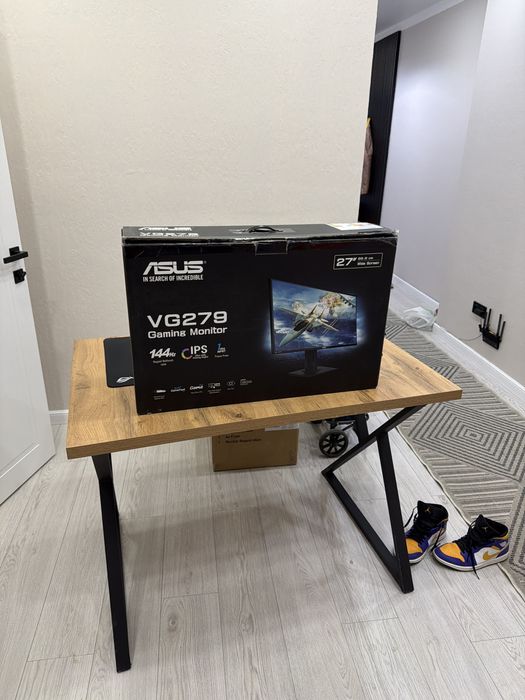 Монитор Asus 27’