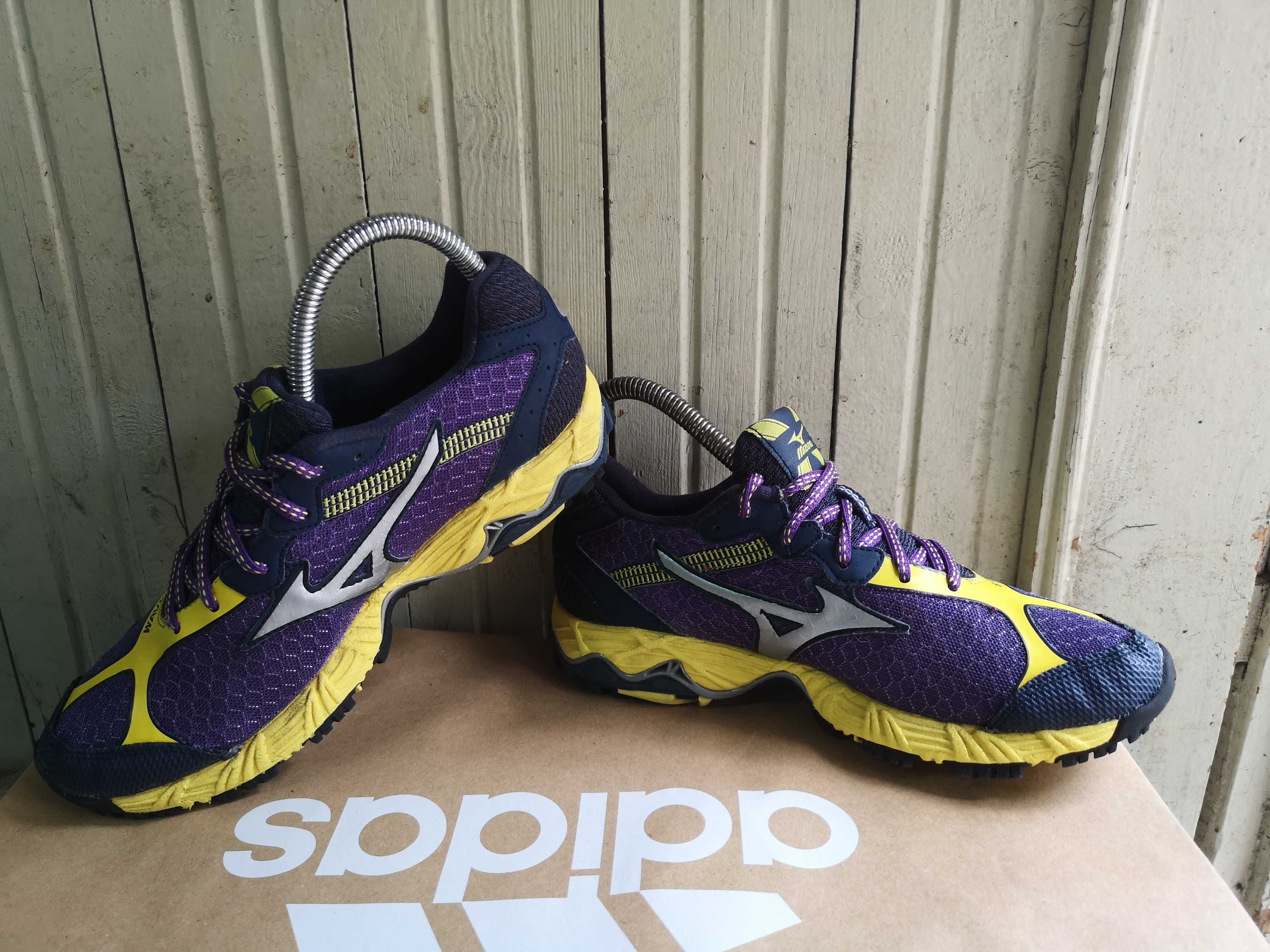 ''Mizuno Wave Ascend 8 ''оригинални маратонки 38 номер