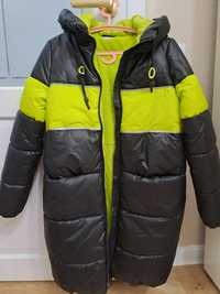 Зимняя  куртка на 10-12 лет