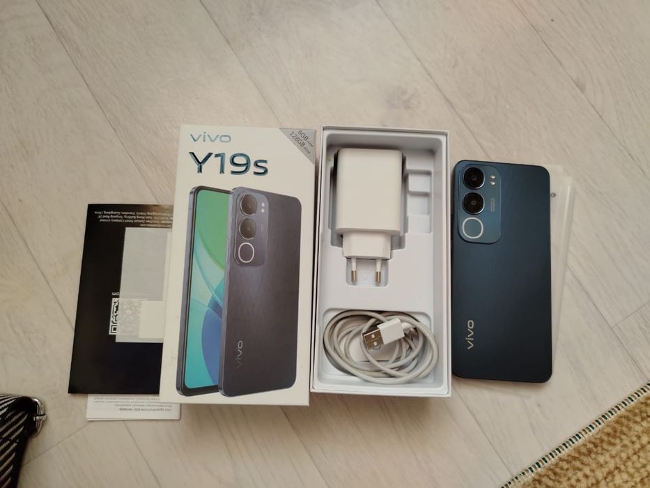 Vivo y19 s  телефон