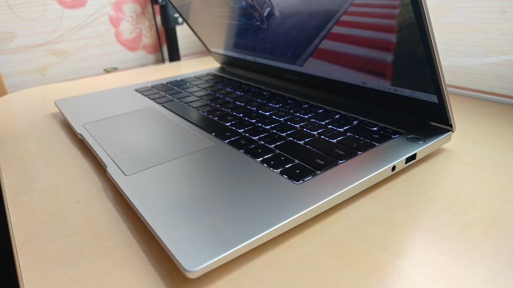 Laptop Huawei D14_Ryzen 5_SSD_14"IPS FHD --ca NOU