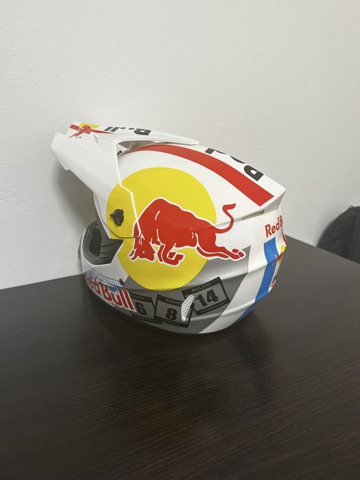 Cacsa redbull mtb full face Nouă