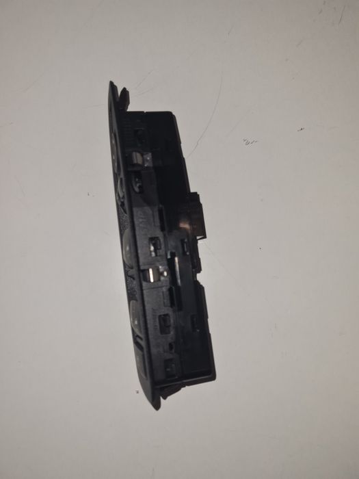 Panou comanda BMW X1 F48 / cod-9362116 / an-2015-2020 Europa