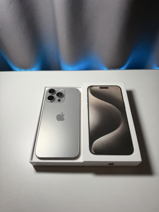 iPhone 15 Pro Max 256GB TITAN с документи