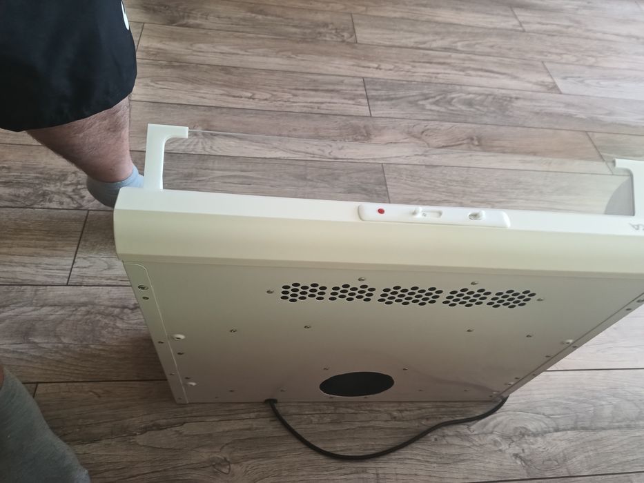 Продавам Аспиратор ТЕКА C6420