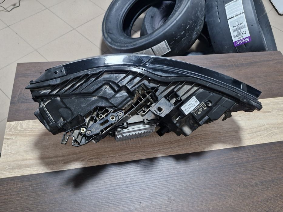 Far stanga audi led 2015-2018 4g0941773h