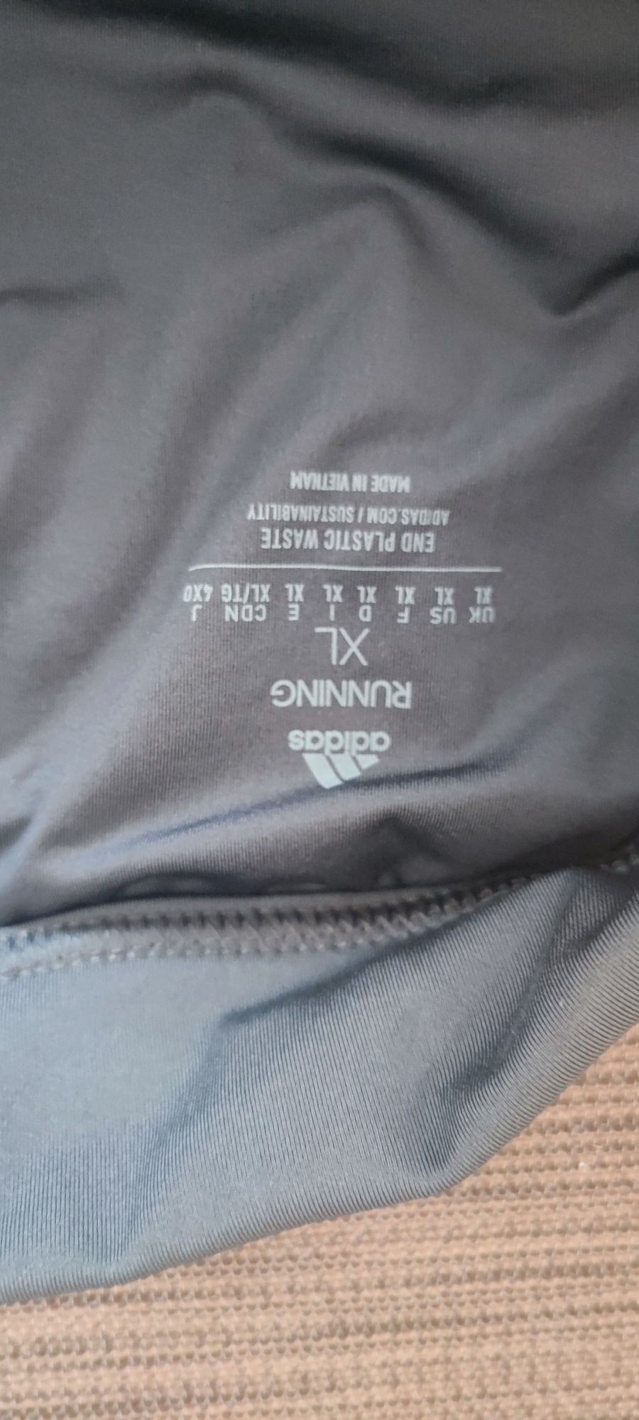 нови къси панталони ADIDAS Adizero  размер-XL