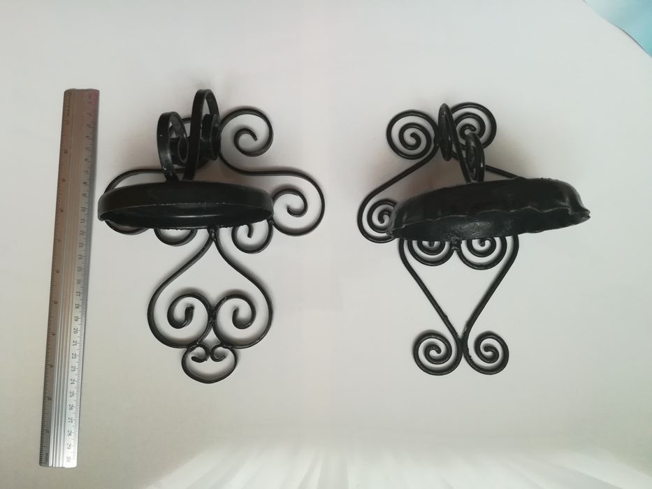 Suport flori  metal vechi