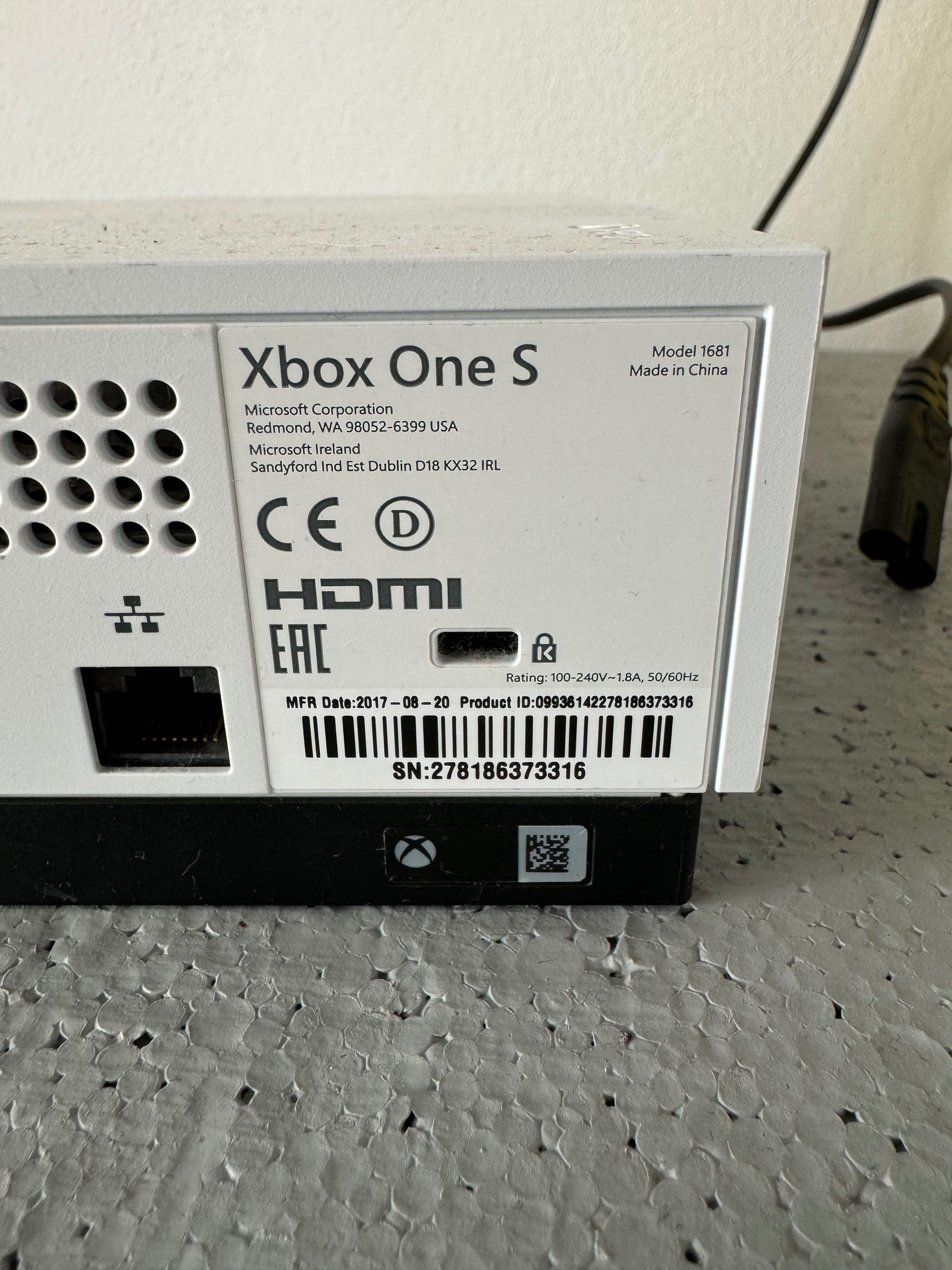 Xbox one s 500 Gb