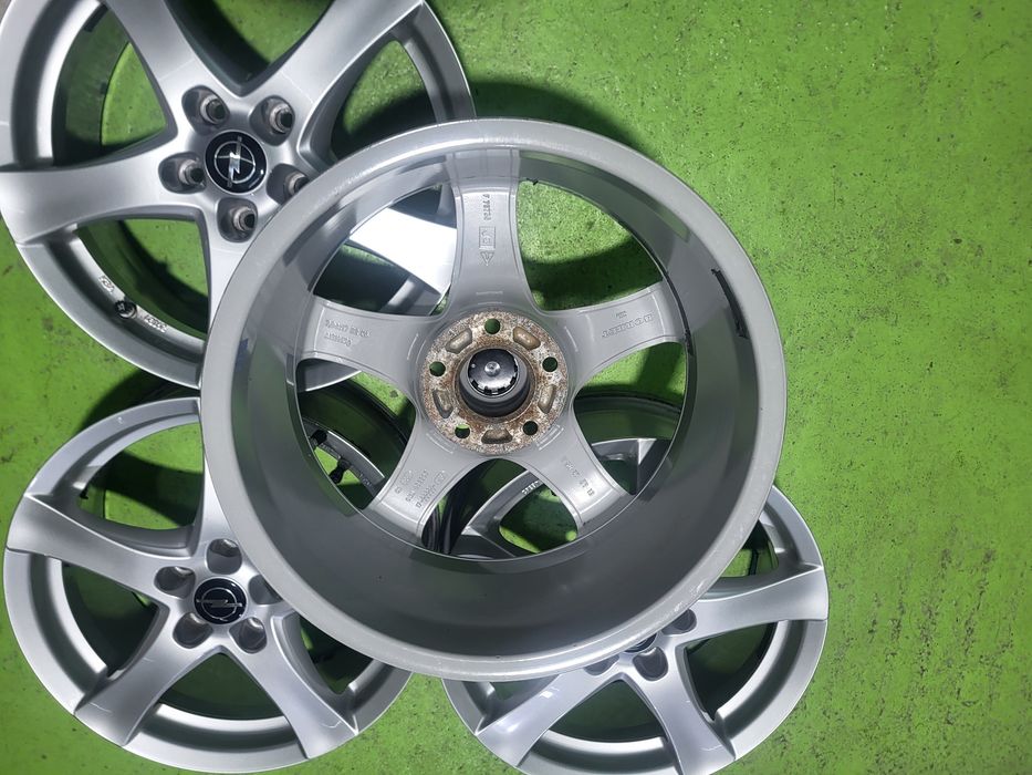 17 5x115 Opel лети джанти 5х115