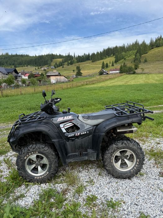 Vând ATV Blade motorizare 425 4x4