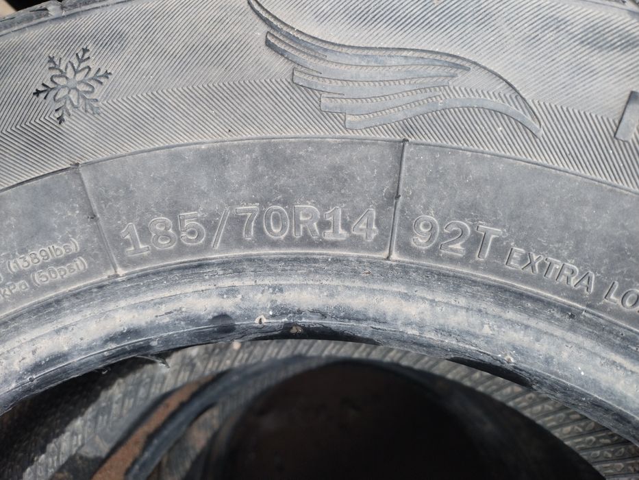 Продам зимние шины