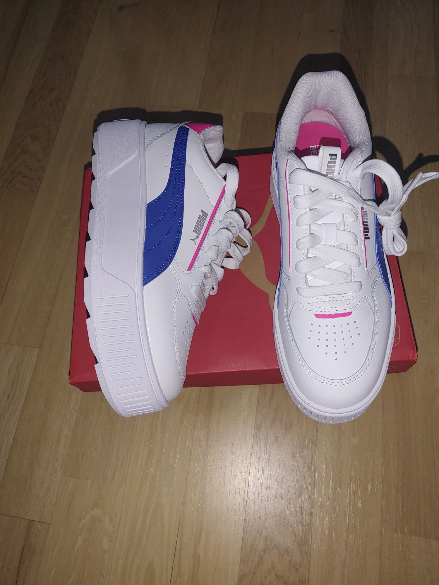 Puma karmen. Noi originali