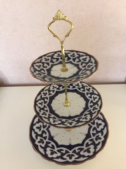 Сервировочная ваза