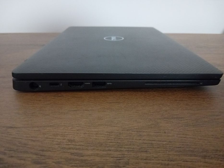 Dell Latidude 7400, i7, gen 8th, 8 GB RAM, 256 GB SSD, 14"