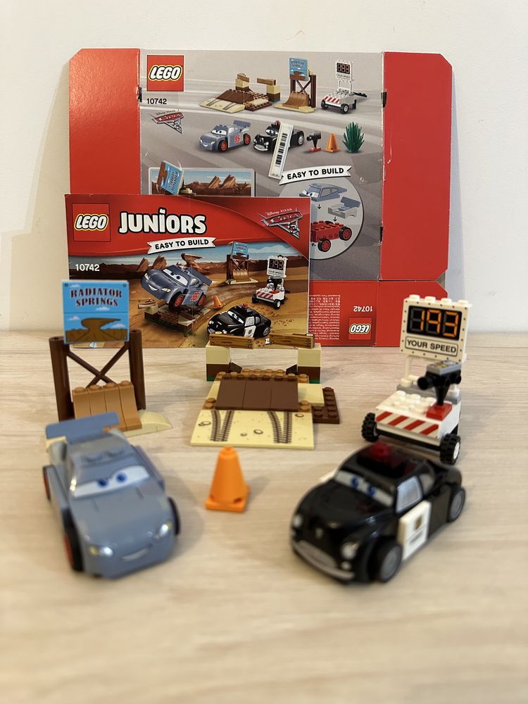 Vand Lego Juniors 10742