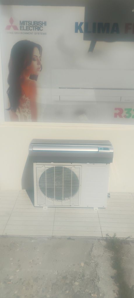 Продавам Midea 12