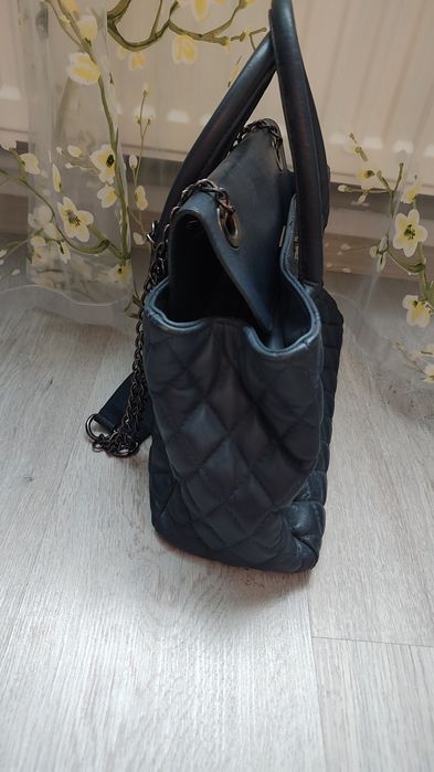 Geanta bleumarin piele italieneasca