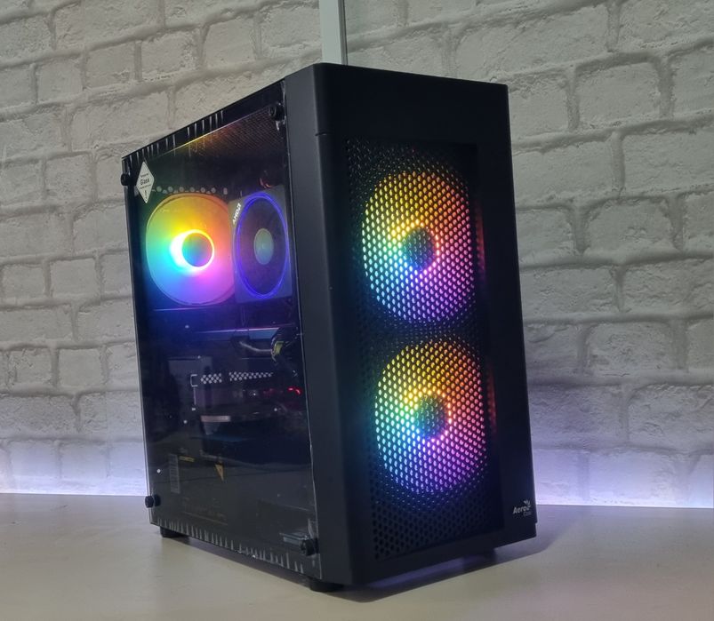 Unitate PC Gaming: Ryzen 5 1600X/16GB RAM/GTX 1050 2GB/SSD 240GB/500GB