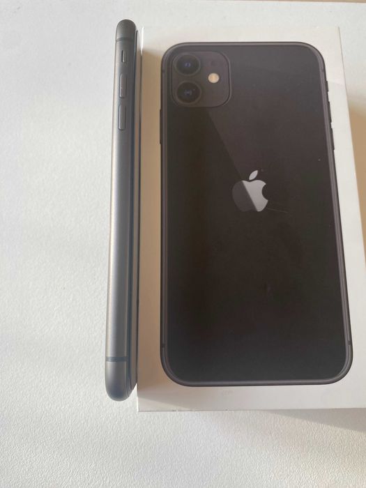 iPhone 11  64gb ИДЕАЛЕН