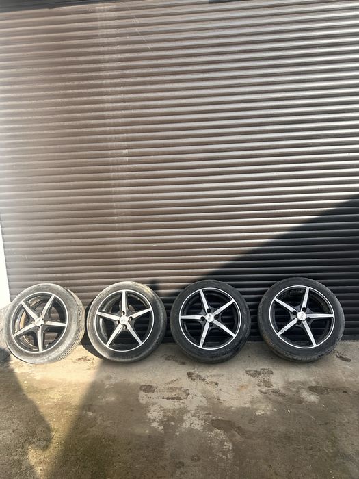 Vând jante oz racing