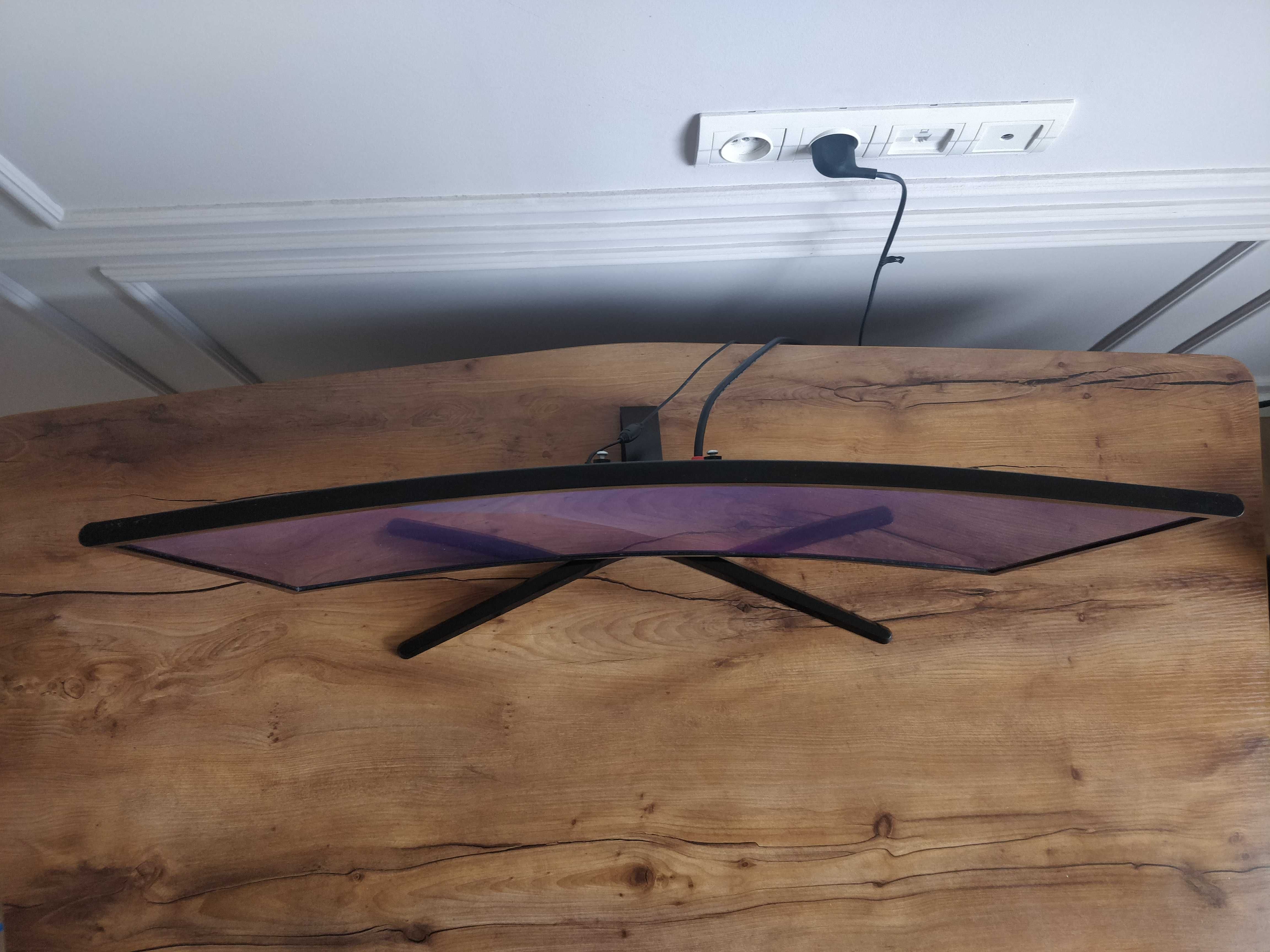 Монитор Samsung 27"