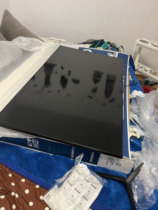 Televizor smart defect