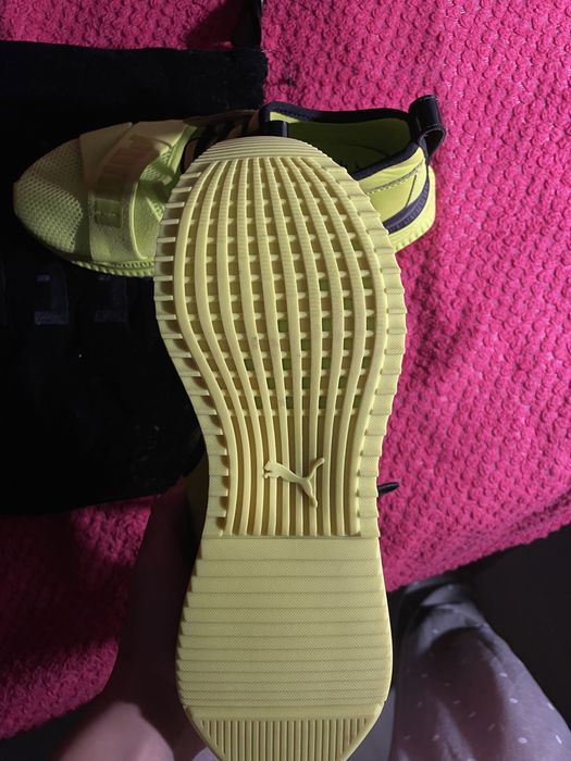 Papuci Puma by rihanna