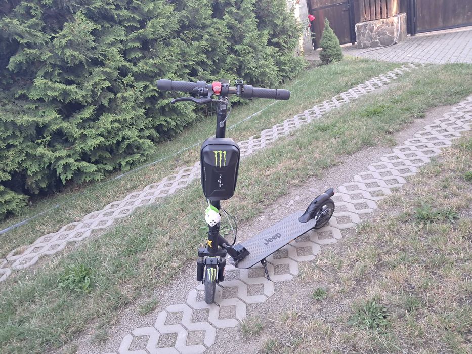 Trotineta electrică JEEP 2XE Sentinel